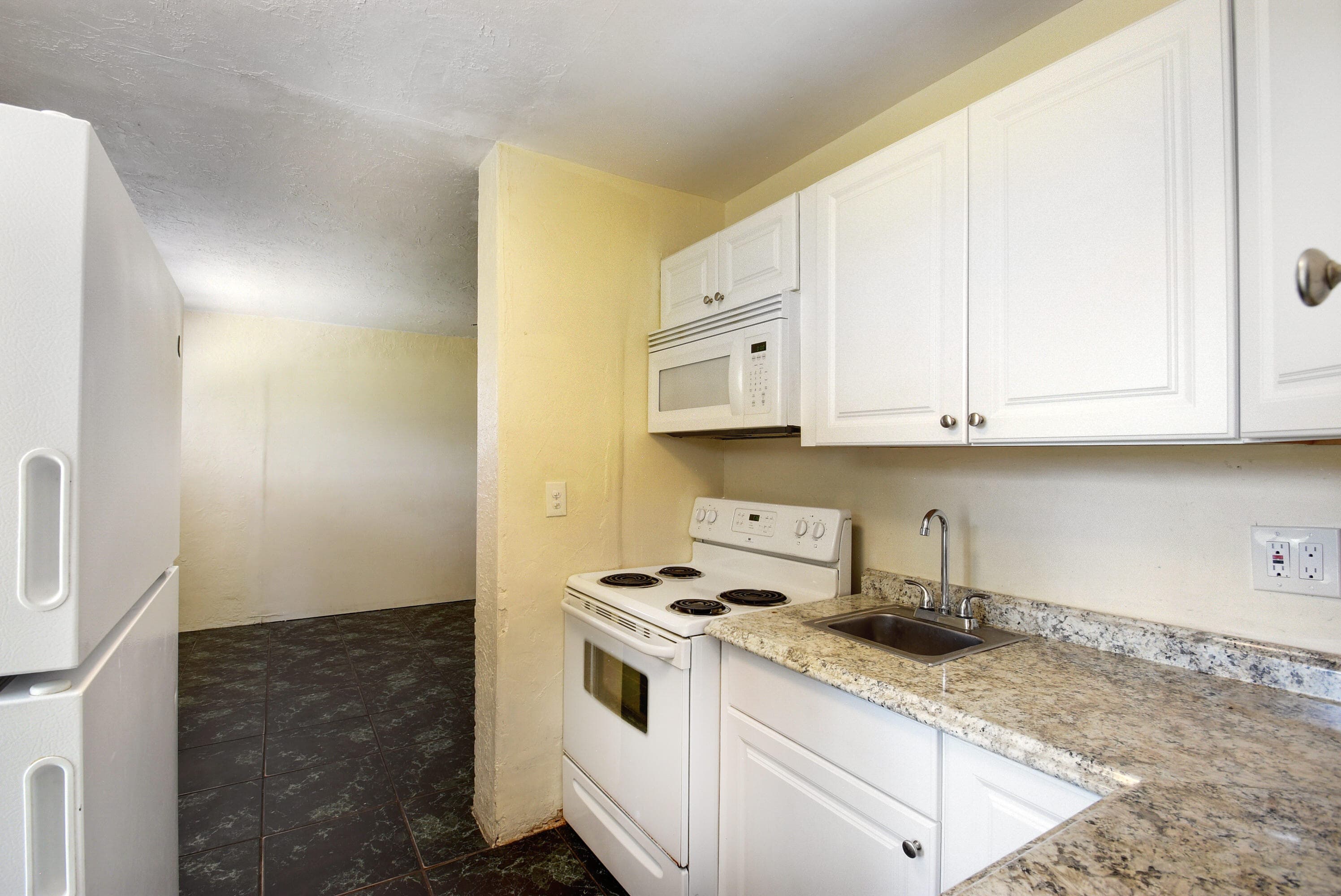 1109 S E Street, Lake Worth Beach, FL 33460 — photo 8 of 25