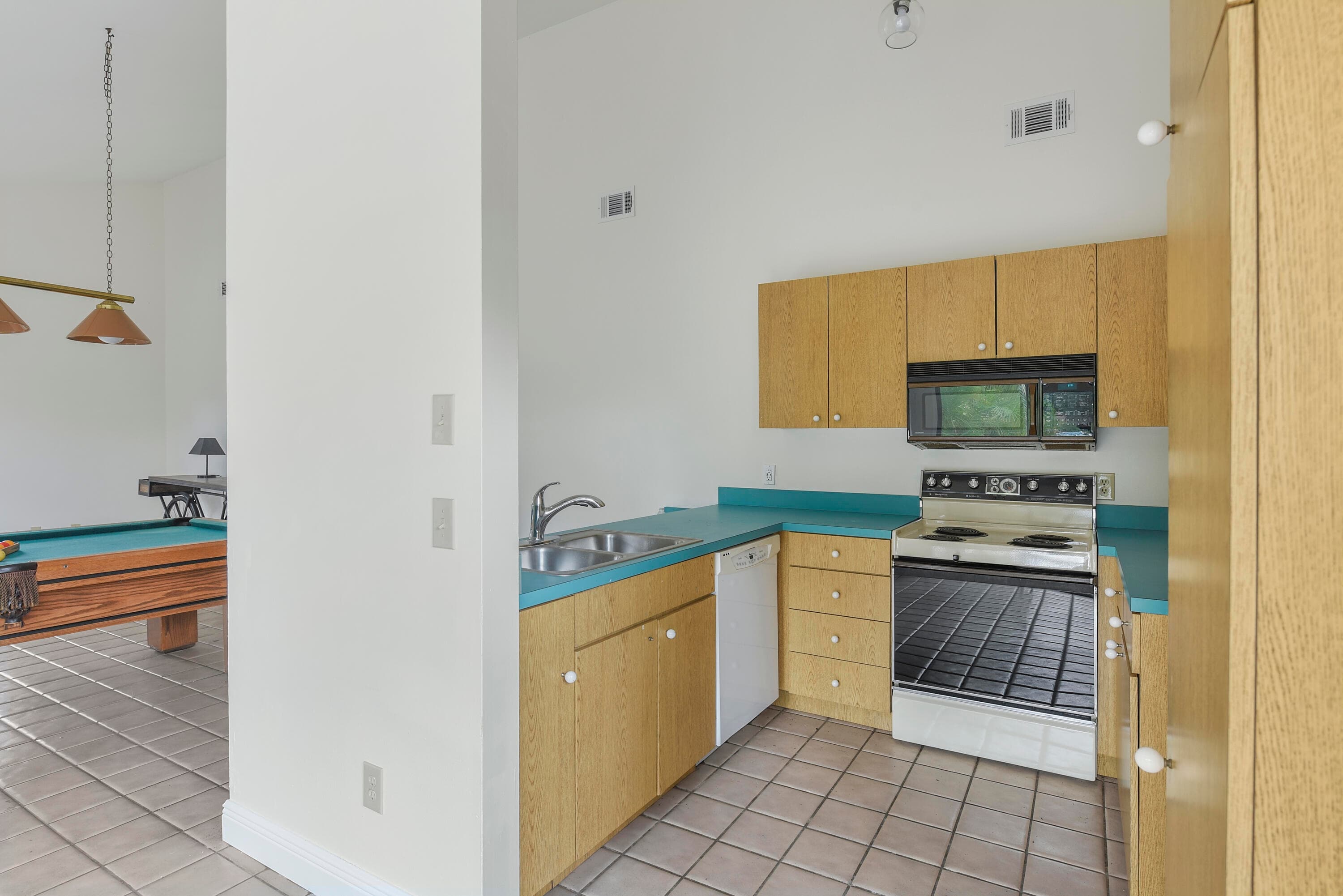 5666 SE Matousek Street, Stuart, FL 34997 — photo 11 of 49