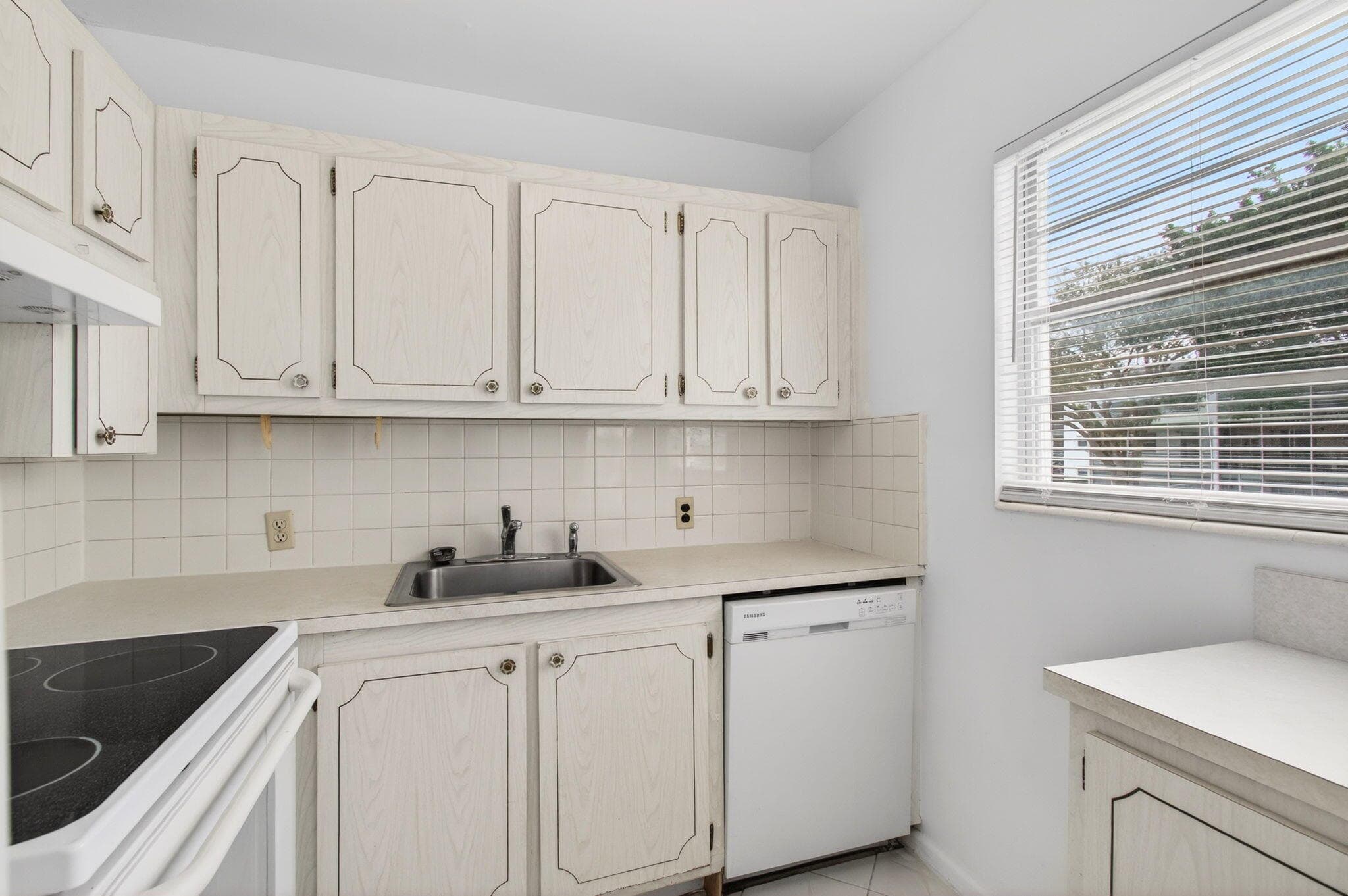 360 Fanshaw I, Boca Raton, FL 33434 — photo 13 of 103