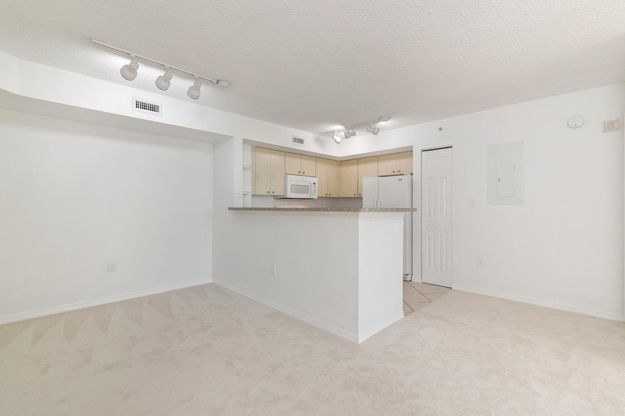 1801 N Flagler Drive 519, West Palm Beach, FL 33407 — photo 8 of 34