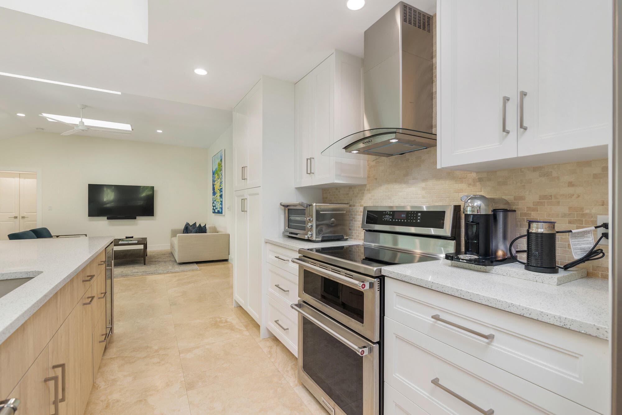 1386 S Atlantic Drive, Lantana, FL 33462 — photo 5 of 22