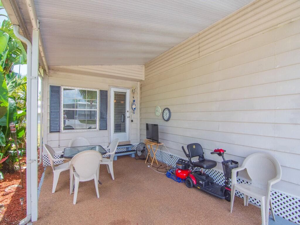 1 Castilla Lane, Port St. Lucie, FL 34952 — photo 3 of 37