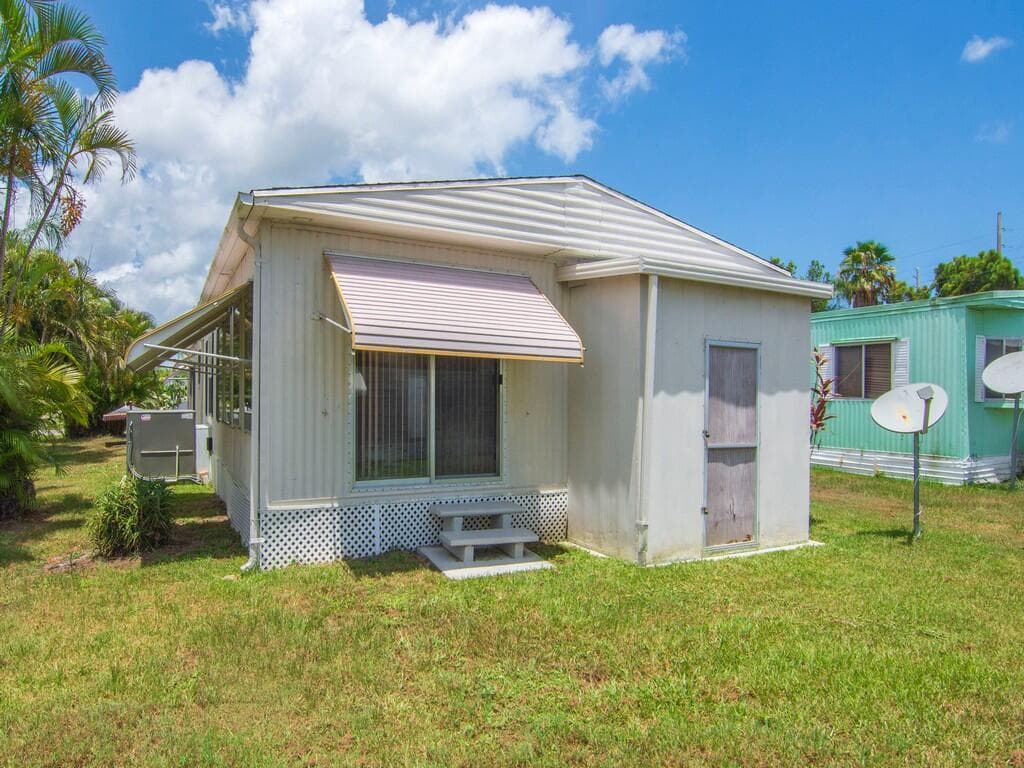 1 Castilla Lane, Port St. Lucie, FL 34952 — photo 35 of 37
