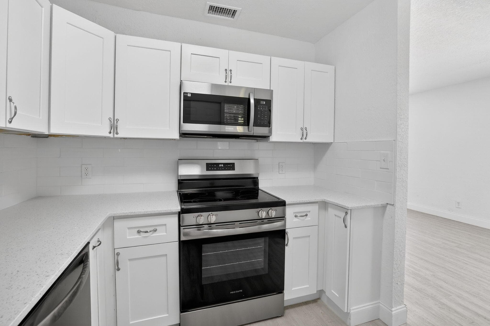 1708 NW 8th Avenue, Fort Lauderdale, FL 33311 — photo 10 of 26