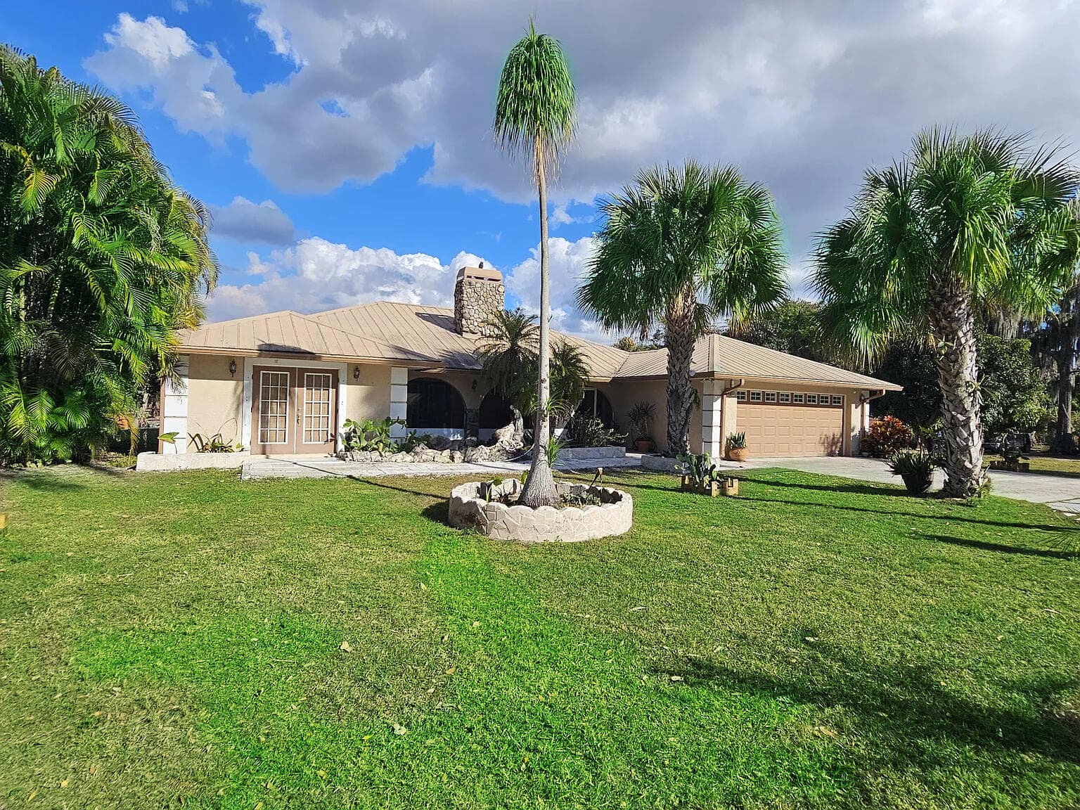 12963 Us Hwy 441 SE, Okeechobee, FL 34974 — photo 1 of 45