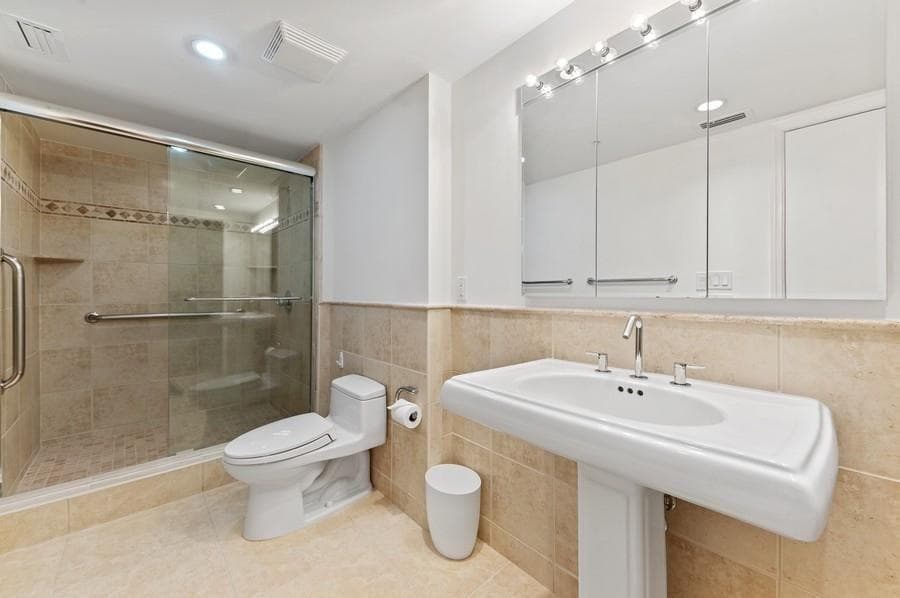3000 N Ocean Drive 28-a, Singer Island, FL 33404 — photo 15 of 51