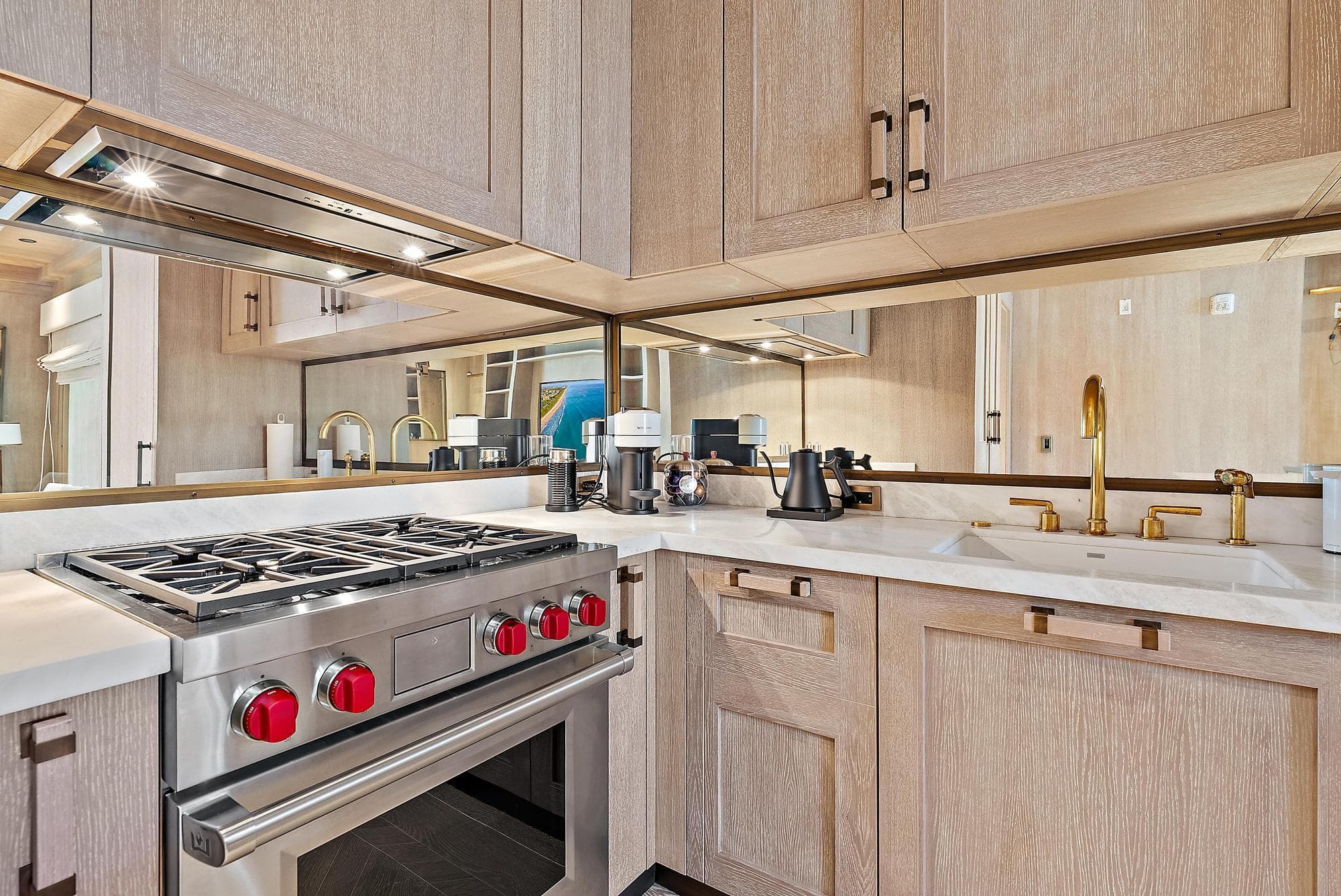 236 Phipps Plaza 101, Palm Beach, FL 33480 — photo 14 of 25