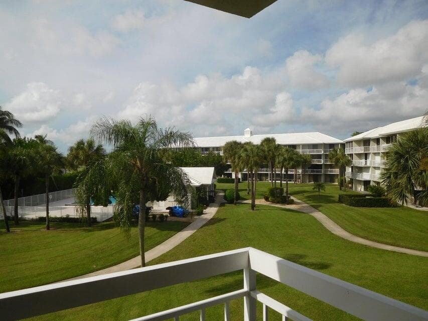 2741 Village Boulevard 304, West Palm Beach, FL 33409 — photo 11 of 12