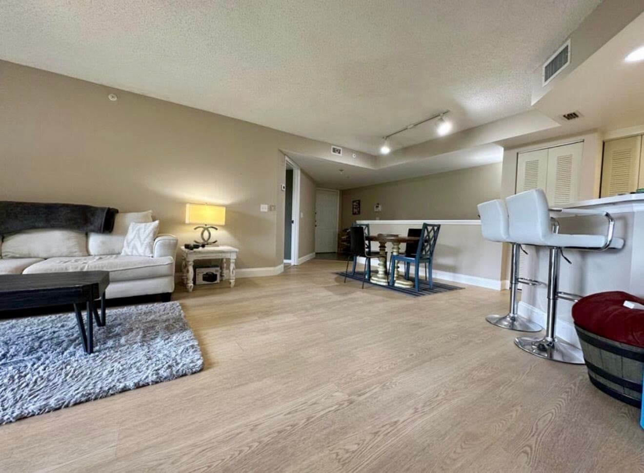 4191 N Haverhill Road 405, West Palm Beach, FL 33417 — photo 16 of 86