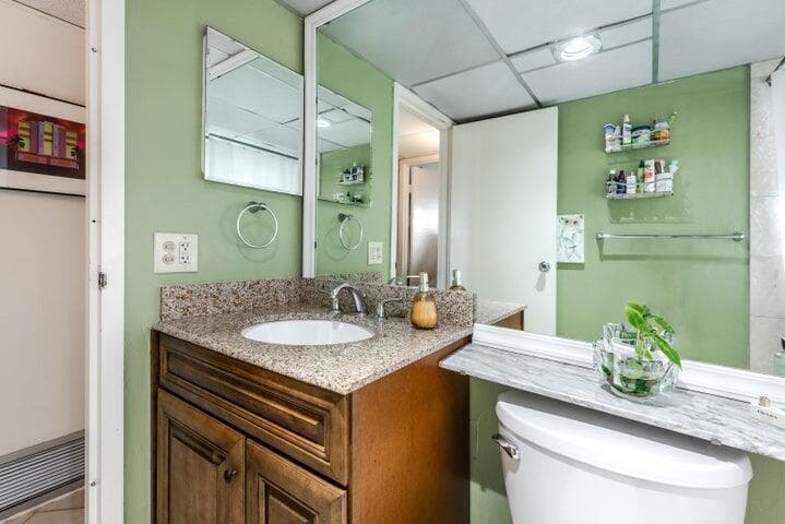 657 Brittany N, Delray Beach, FL 33446 — photo 14 of 41