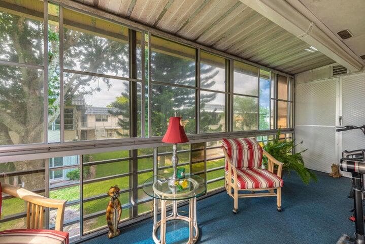 657 Brittany N, Delray Beach, FL 33446 — photo 23 of 41