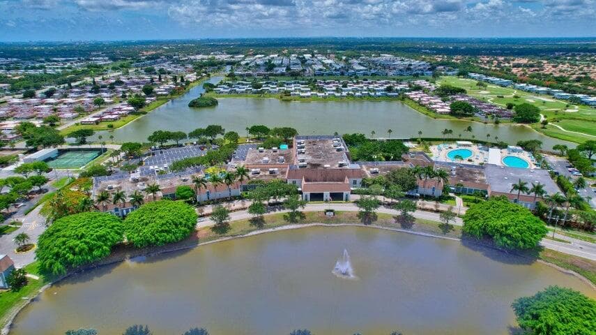 657 Brittany N, Delray Beach, FL 33446 — photo 38 of 41