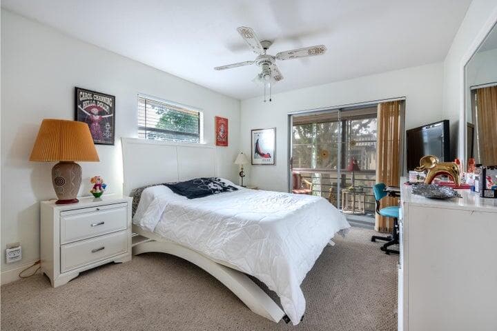 657 Brittany N, Delray Beach, FL 33446 — photo 15 of 42