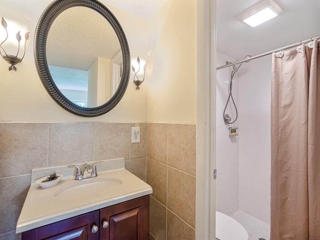 1166 6th Avenue B7, Vero Beach, FL 32960 — photo 17 of 22
