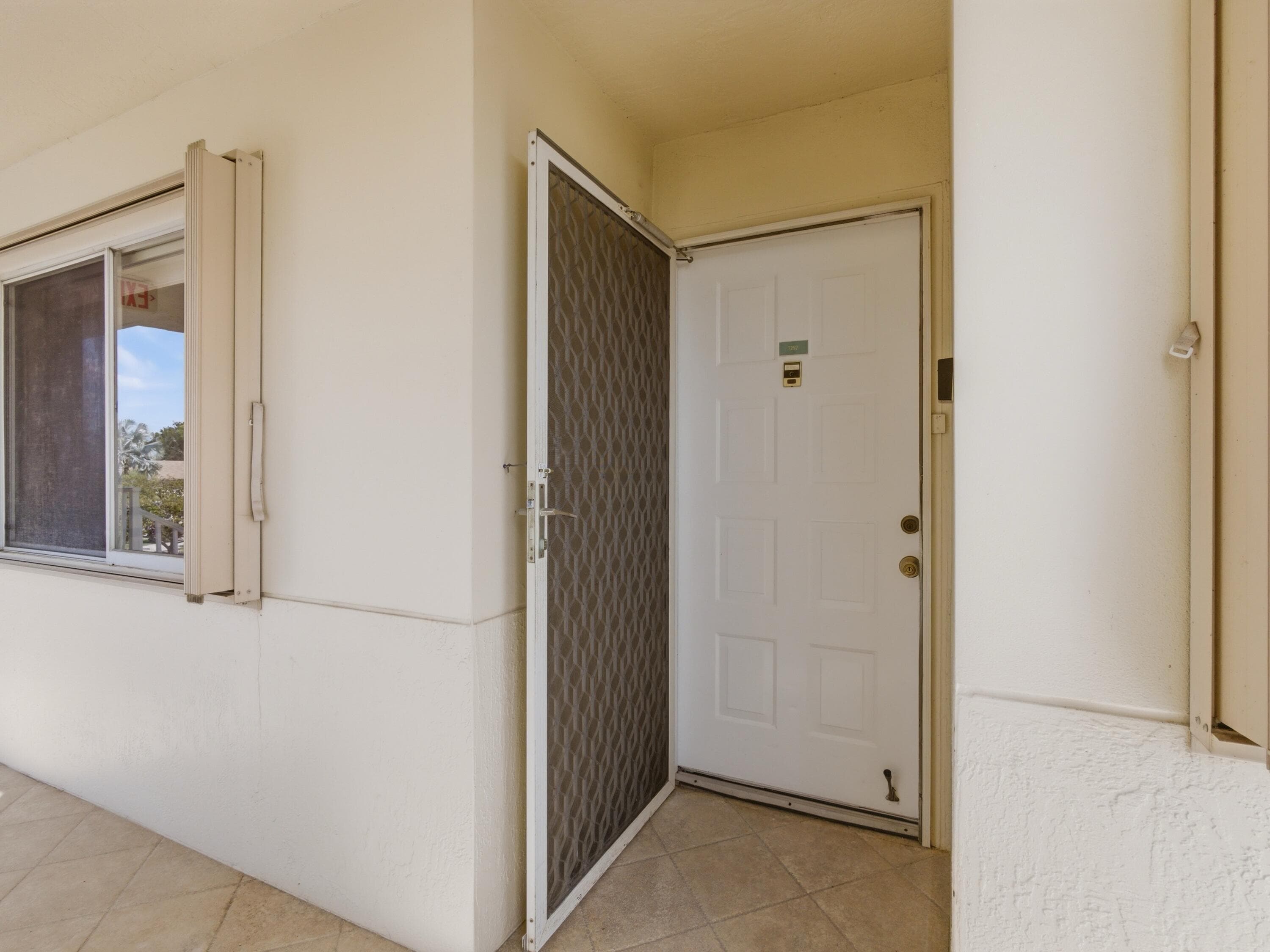 7292 S Devon Drive 302, Tamarac, FL 33321 — photo 25 of 40
