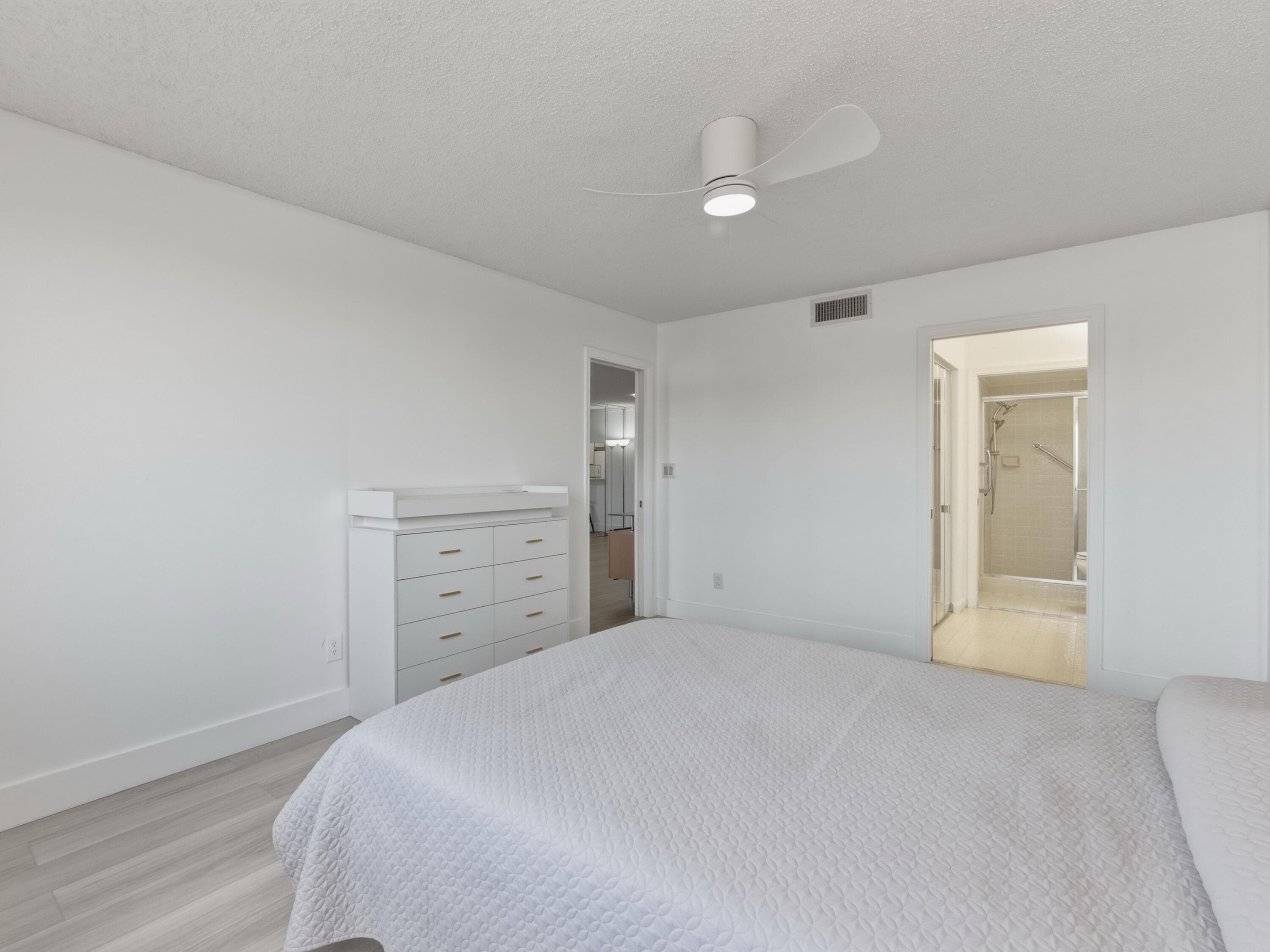 7292 S Devon Drive 302, Tamarac, FL 33321 — photo 20 of 40