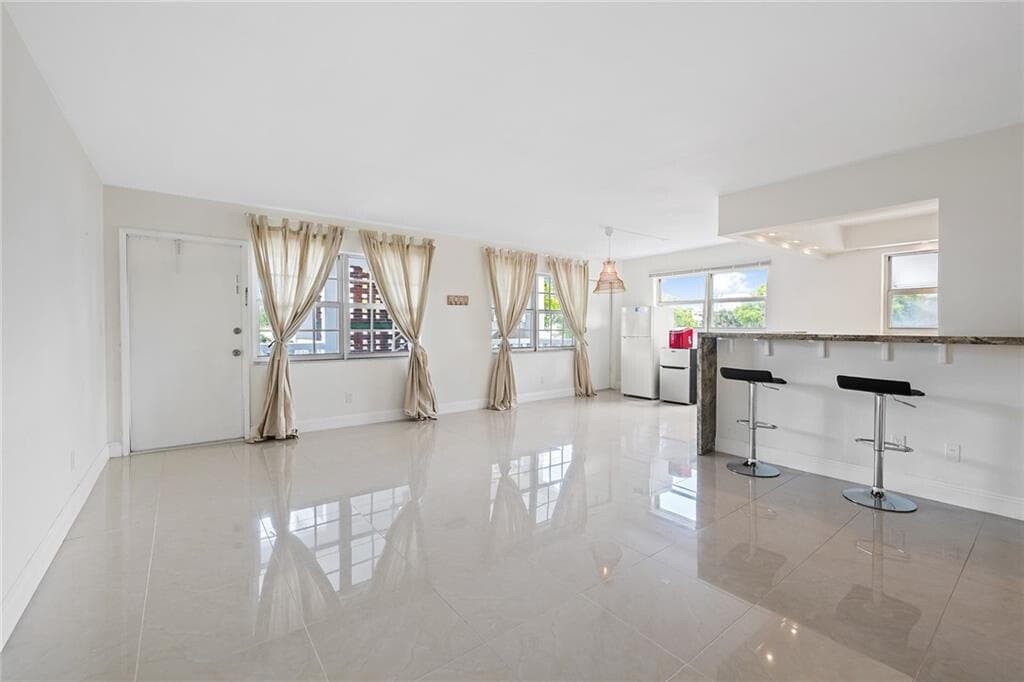 5201 NE 24th Terrace A201, Fort Lauderdale, FL 33308 — photo 1 of 21