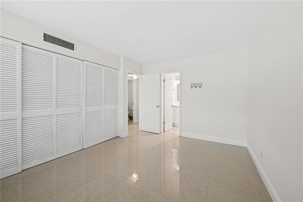 5201 NE 24th Terrace A201, Fort Lauderdale, FL 33308 — photo 4 of 21