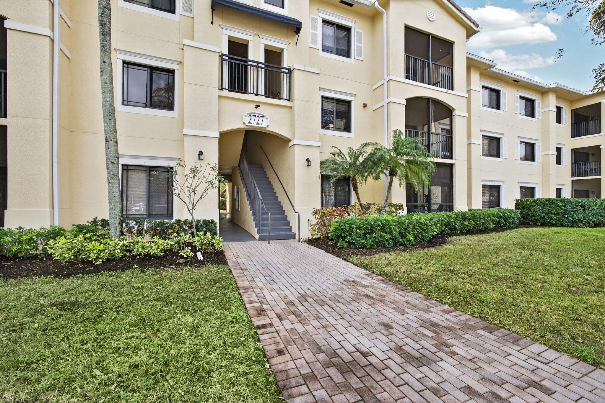 2727 Anzio Court 203, Palm Beach Gardens, FL 33410 — photo 1 of 44