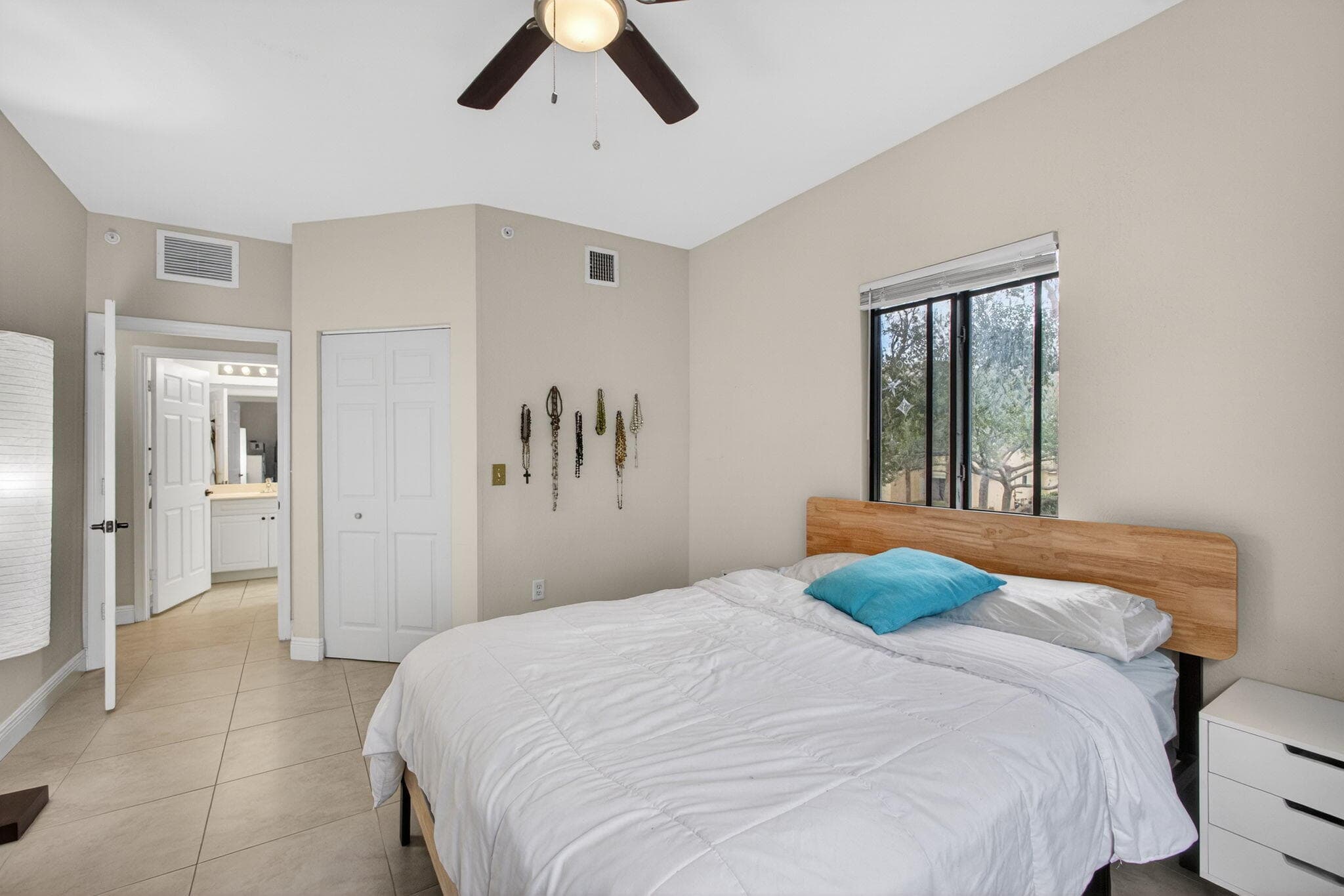 2727 Anzio Court 203, Palm Beach Gardens, FL 33410 — photo 18 of 44
