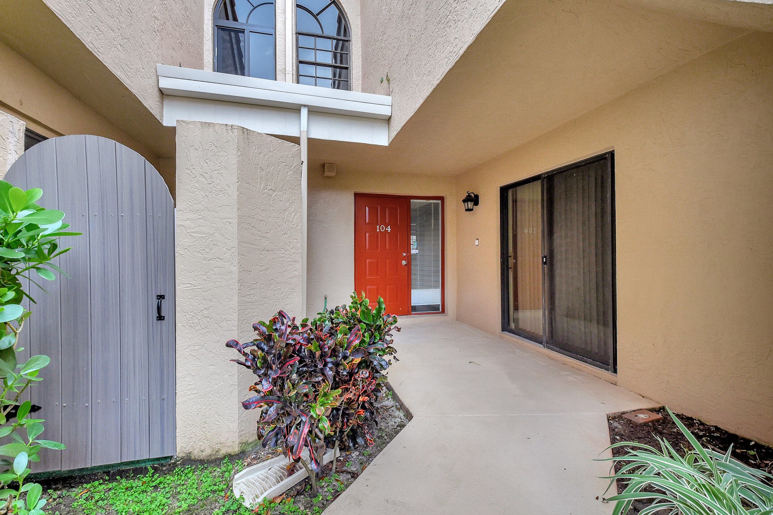 17396 Boca Club Boulevard 104, Boca Raton, FL 33487 — photo 9 of 40