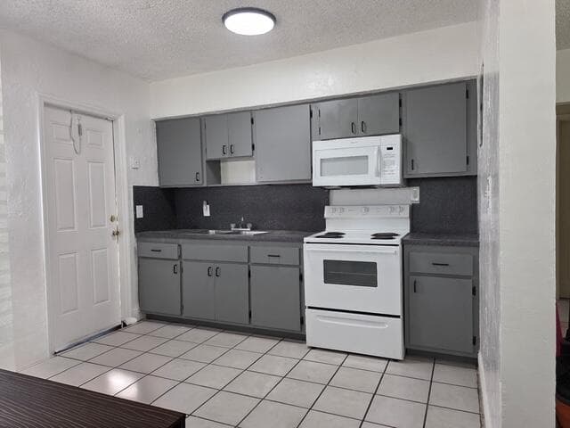 400 NW 18th Avenue, Fort Lauderdale, FL 33311 — photo 6 of 6
