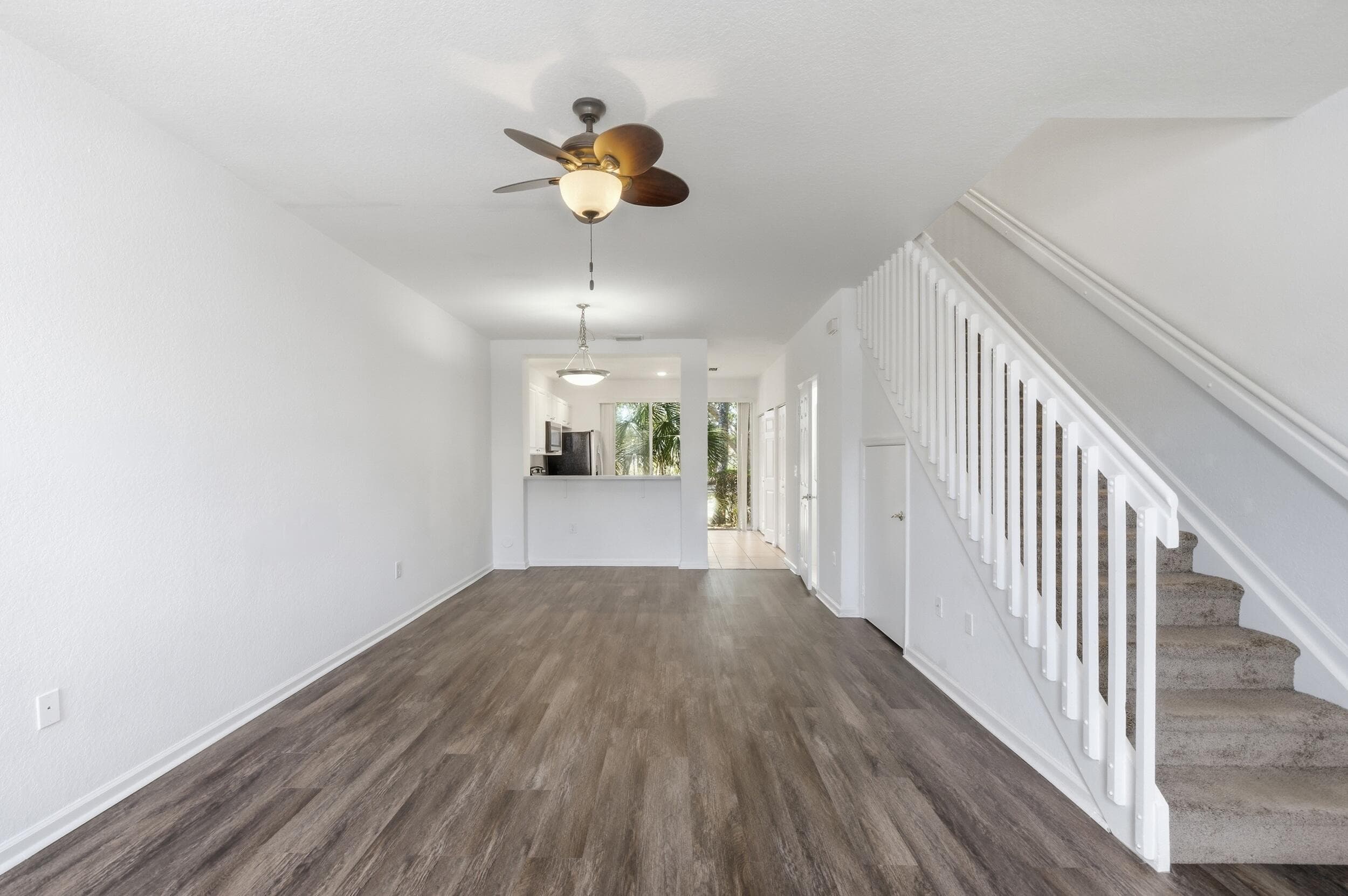 687 NW 42nd Avenue, Plantation, FL 33317 — photo 8 of 29