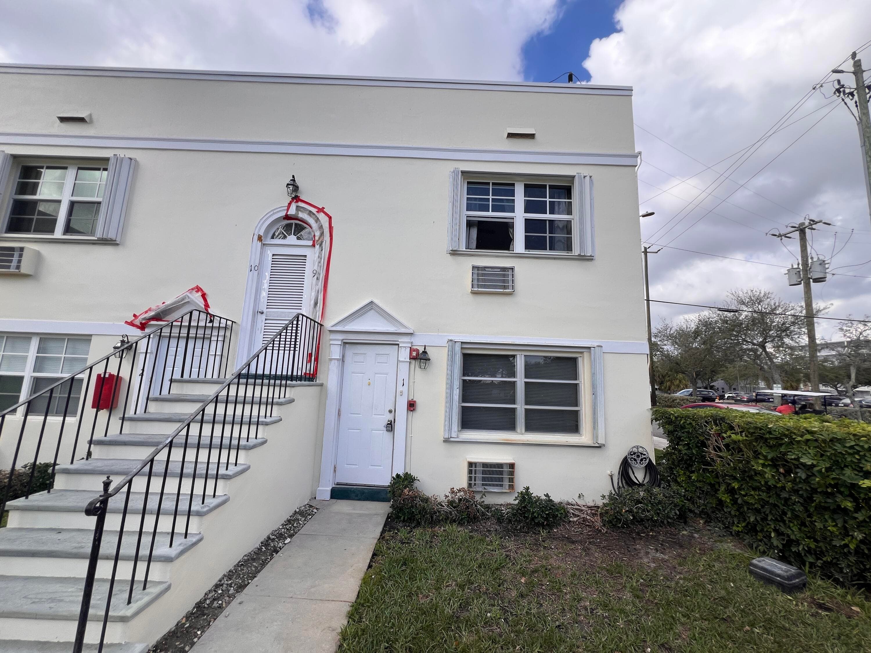 101 S Golfview Road 1, Lake Worth Beach, FL 33460 — photo 1 of 47