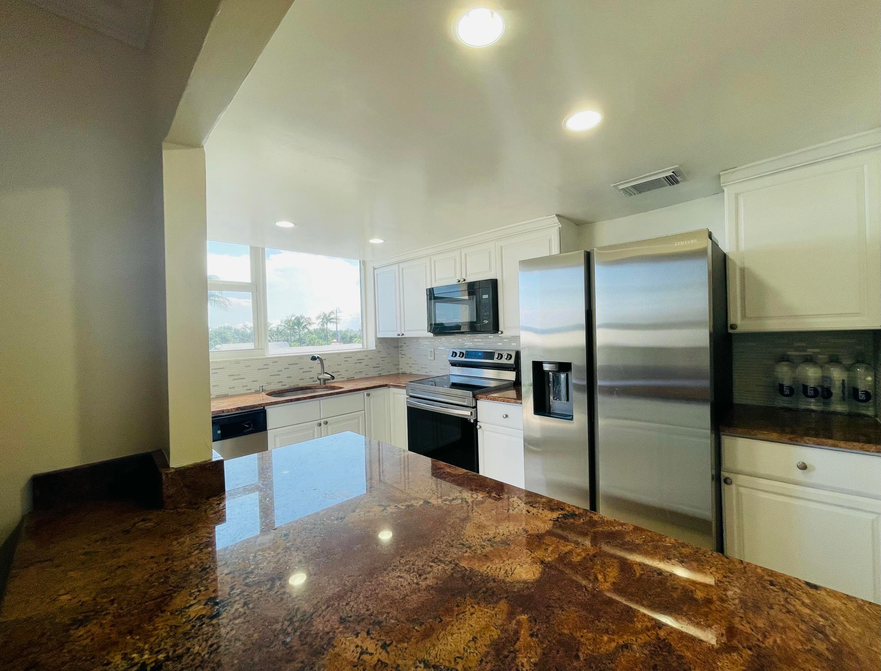 1237 Hillsboro Mile 302, Hillsboro Beach, FL 33062 — photo 54 of 115