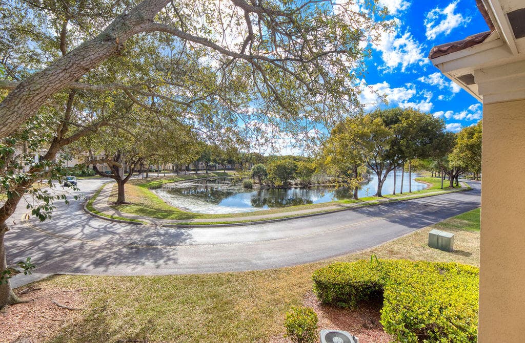 2400 Centergate Dr 202, Miramar, FL 33025 — photo 5 of 37