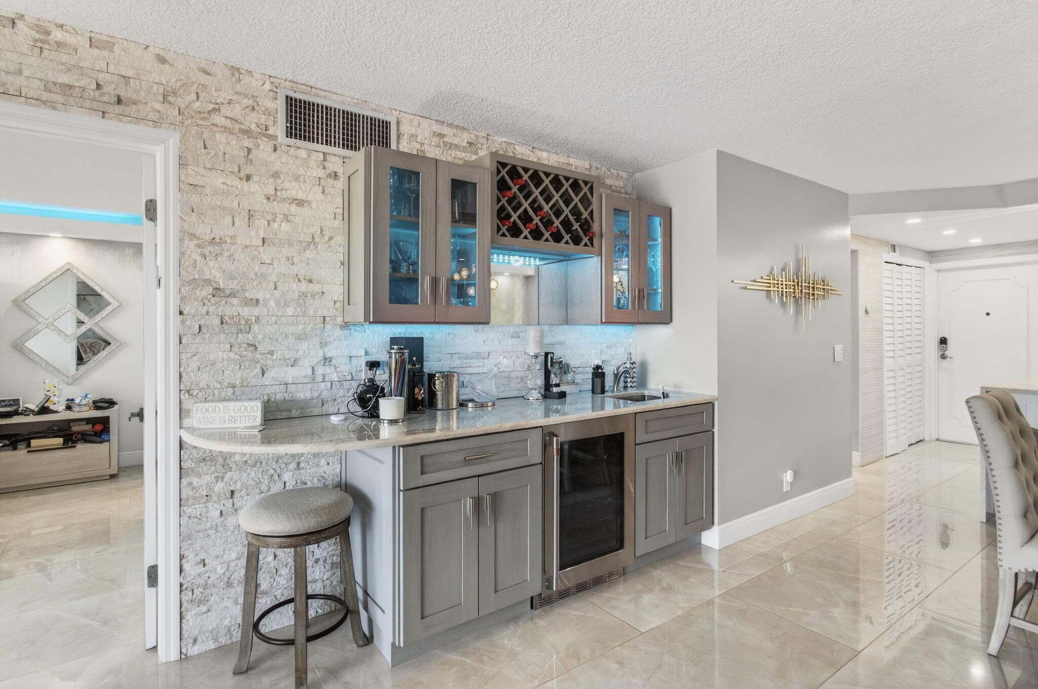 2717 Florida Boulevard 423, Delray Beach, FL 33483 — photo 2 of 16