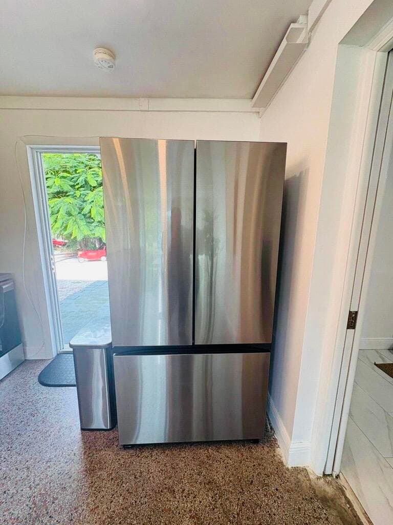 2711 NE 11th Terrace, Pompano Beach, FL 33064 — photo 4 of 20