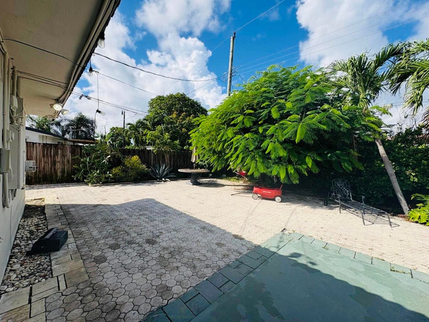 2711 NE 11th Terrace, Pompano Beach, FL 33064 — photo 18 of 20
