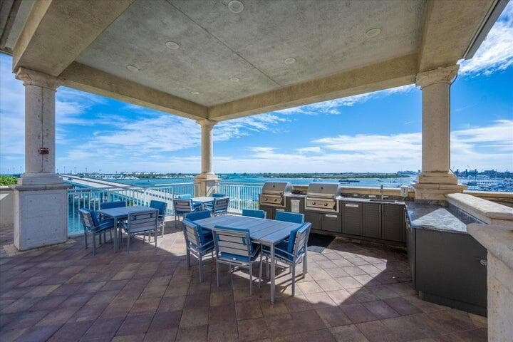 2650 Lake Shore Drive 1004, Riviera Beach, FL 33404 — photo 20 of 23