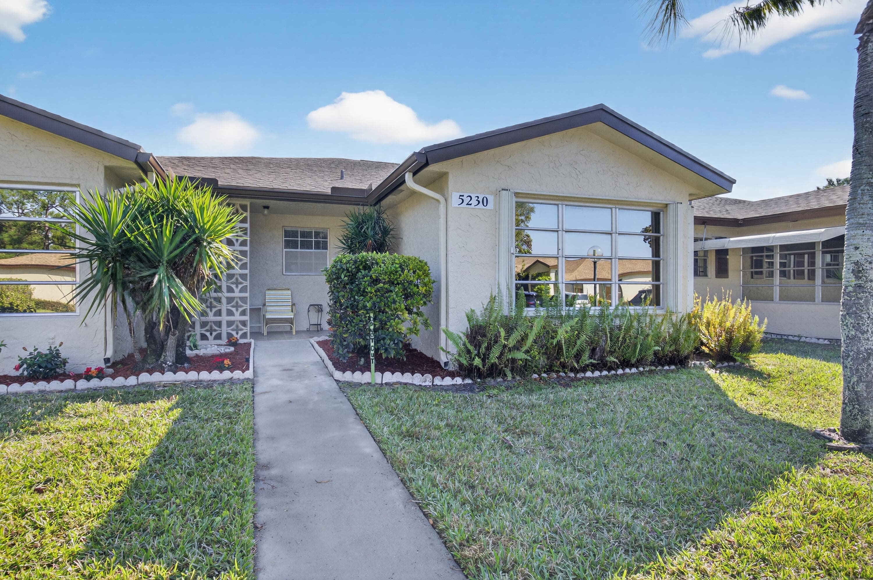 5230 Nesting Way B, Delray Beach, FL 33484 — photo 2 of 40