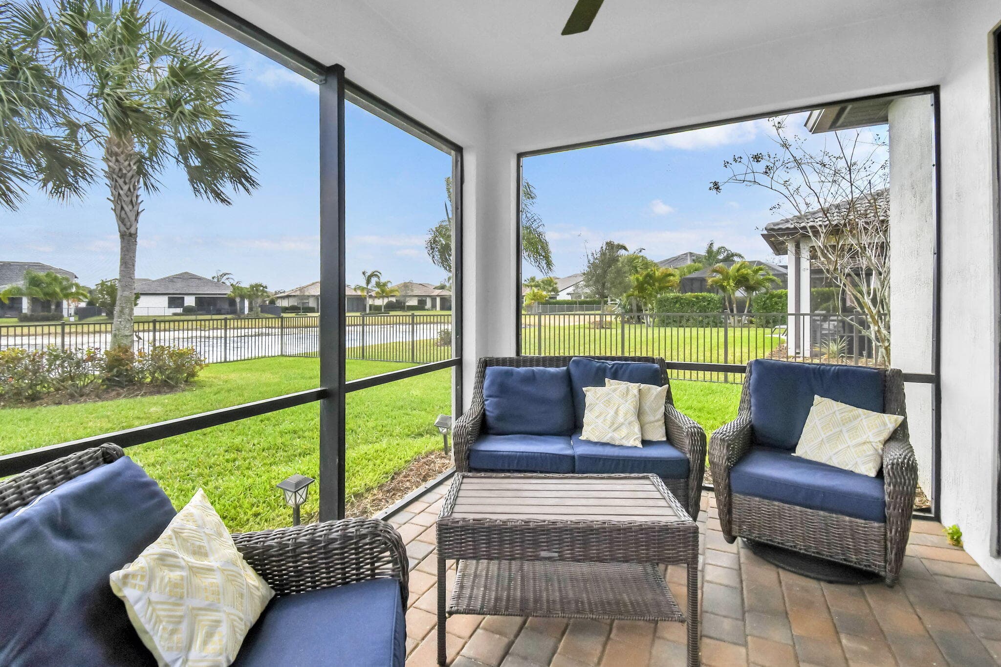 479 SE Vallarta Drive, Port St. Lucie, FL 34984 — photo 5 of 47