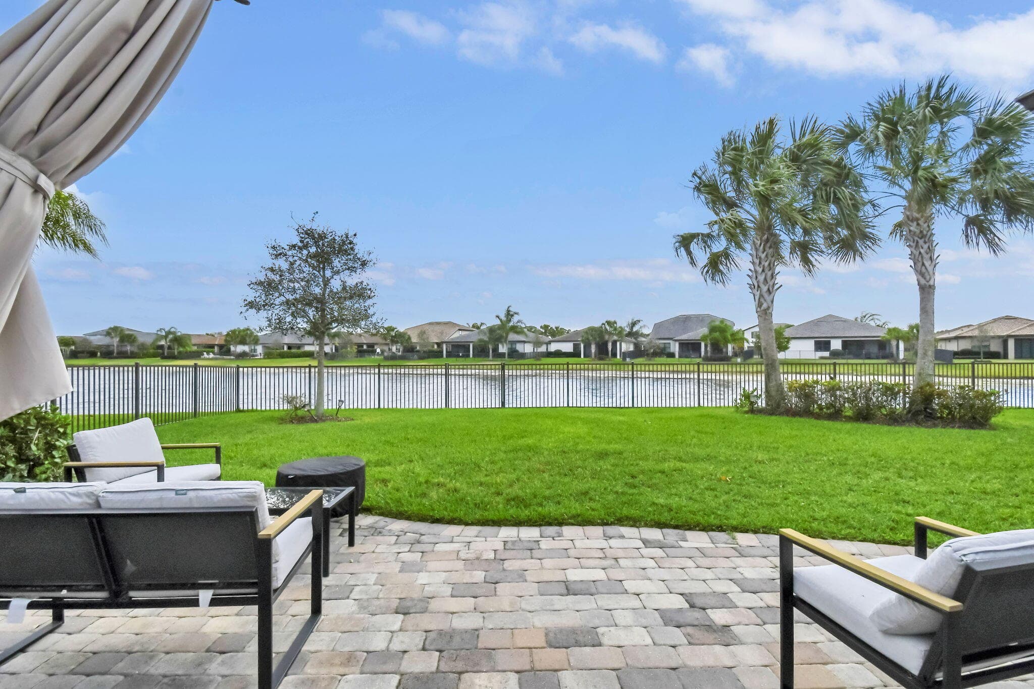 479 SE Vallarta Drive, Port St. Lucie, FL 34984 — photo 6 of 47