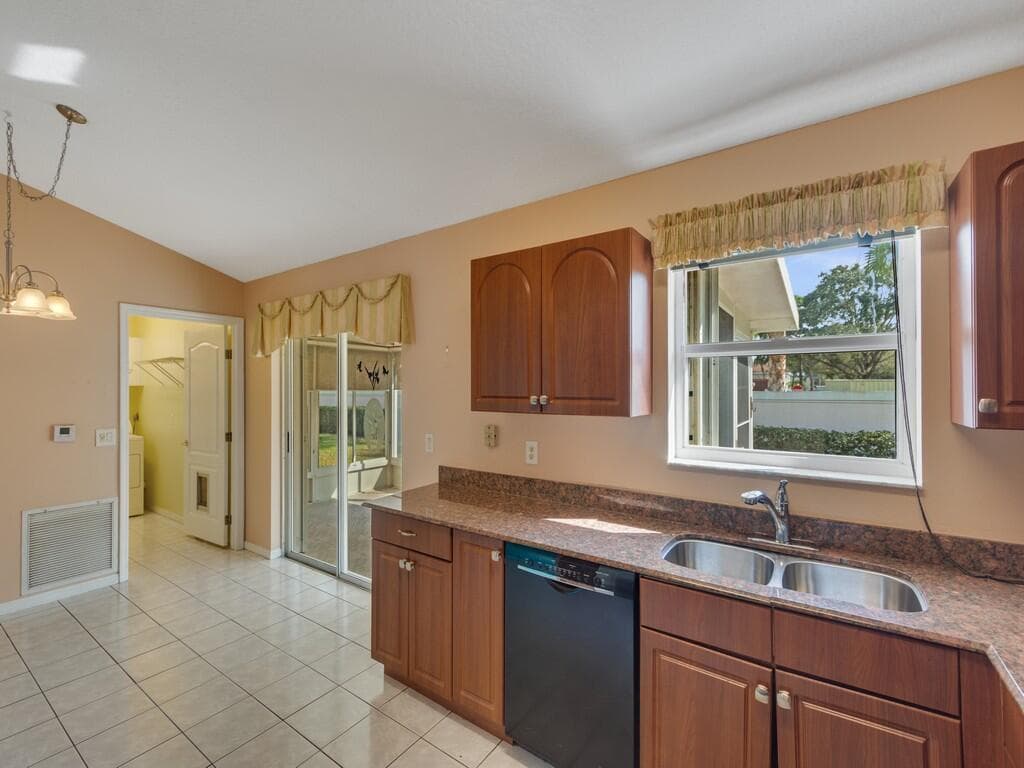 352 NW Tuscany Way, Port St. Lucie, FL 34986 — photo 16 of 42