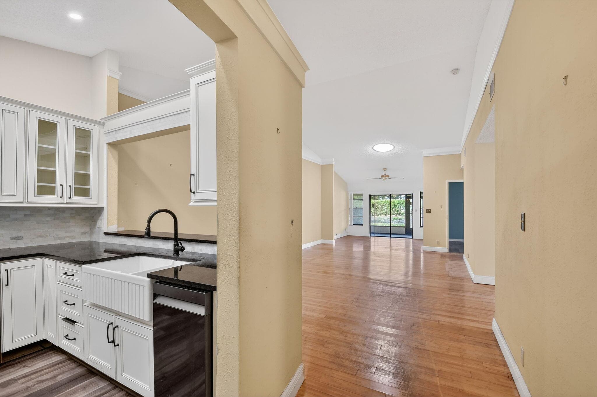 5423 Palm Springs Lane B, Boynton Beach, FL 33437 — photo 6 of 34