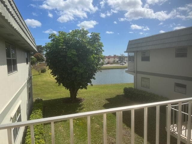 711 Monaco O, Delray Beach, FL 33446 — photo 2 of 9