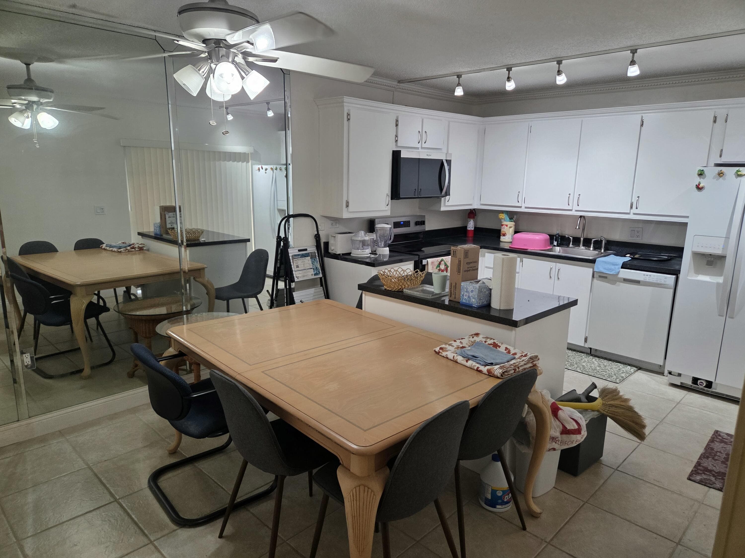 1700 Embassy Drive 512, West Palm Beach, FL 33401 — photo 6 of 15