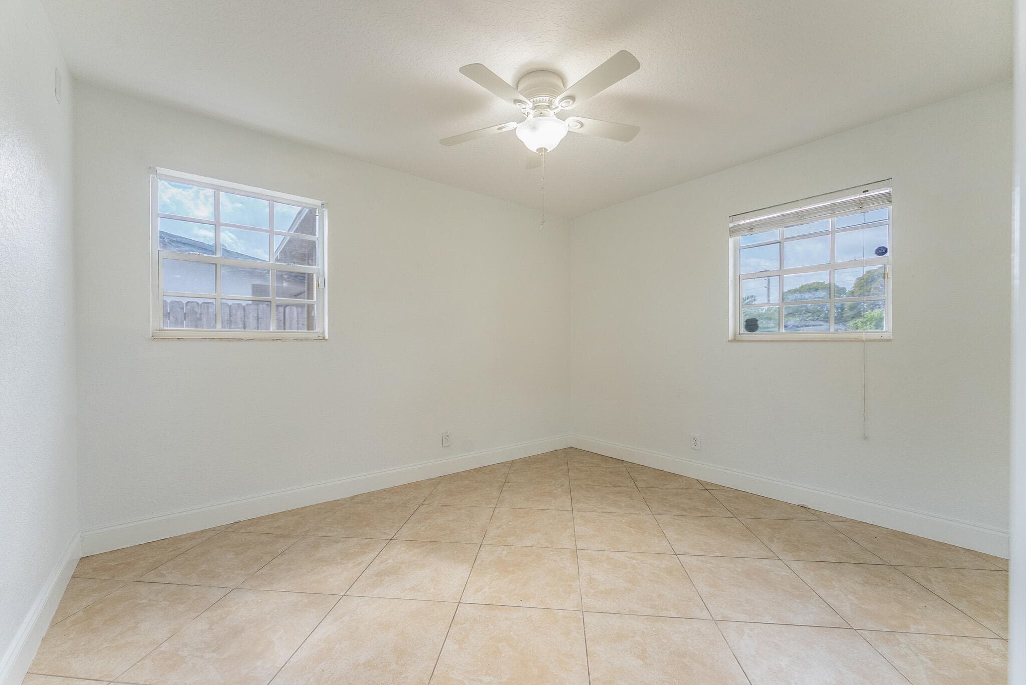 63 Andros Road, Palm Springs, FL 33461 — photo 16 of 39