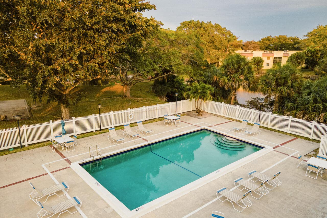 930 SW 9th Street Circle 205, Boca Raton, FL 33486 — photo 23 of 39