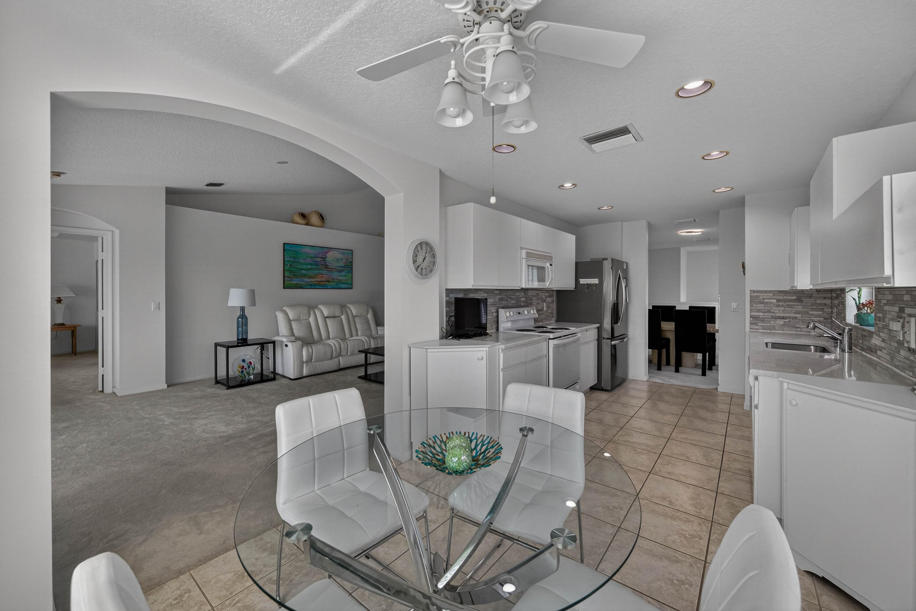 7676 Springwater Place 201, Boynton Beach, FL 33437 — photo 13 of 44