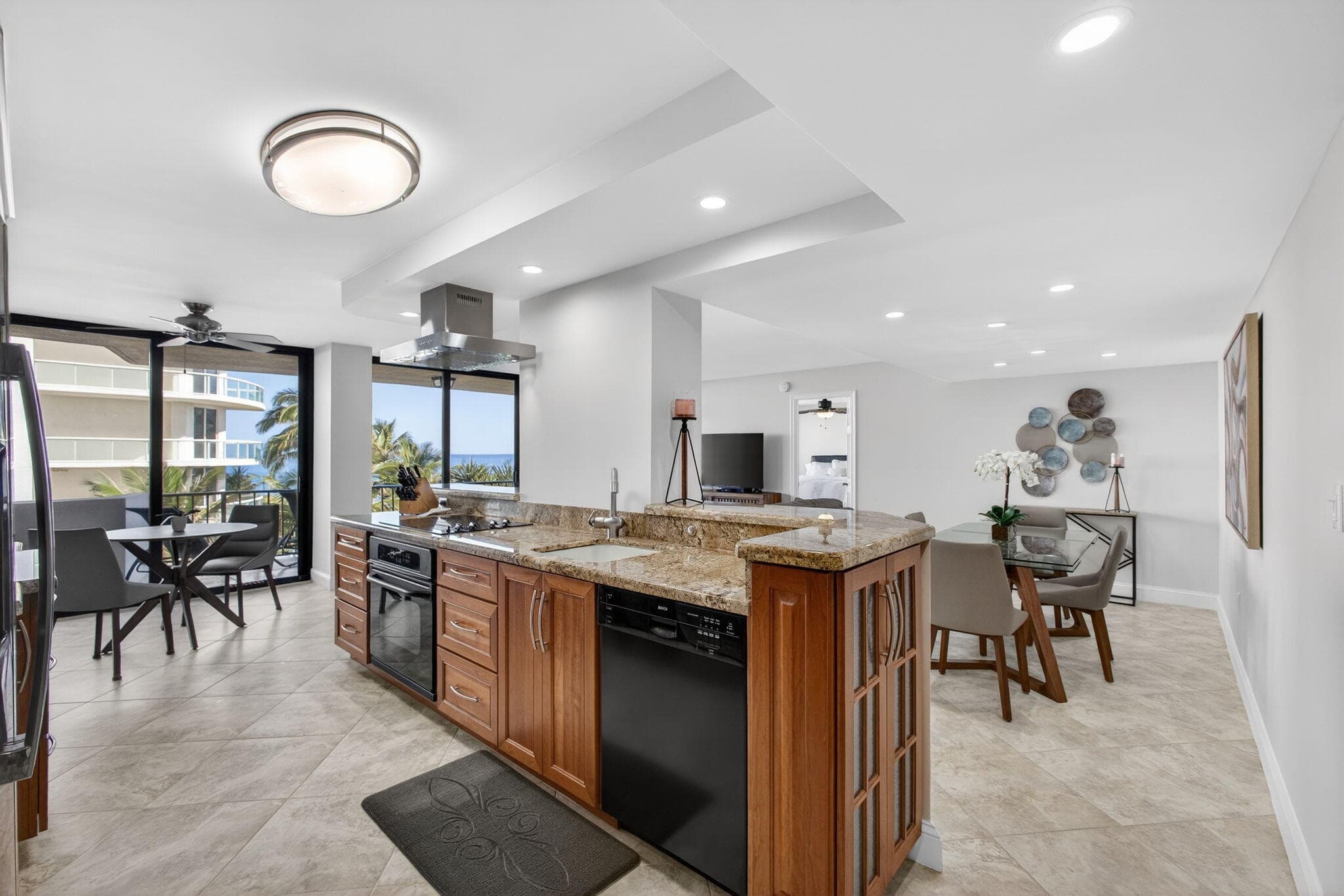 4200 N Ocean Drive 1-406, Singer Island, FL 33404 — photo 2 of 82