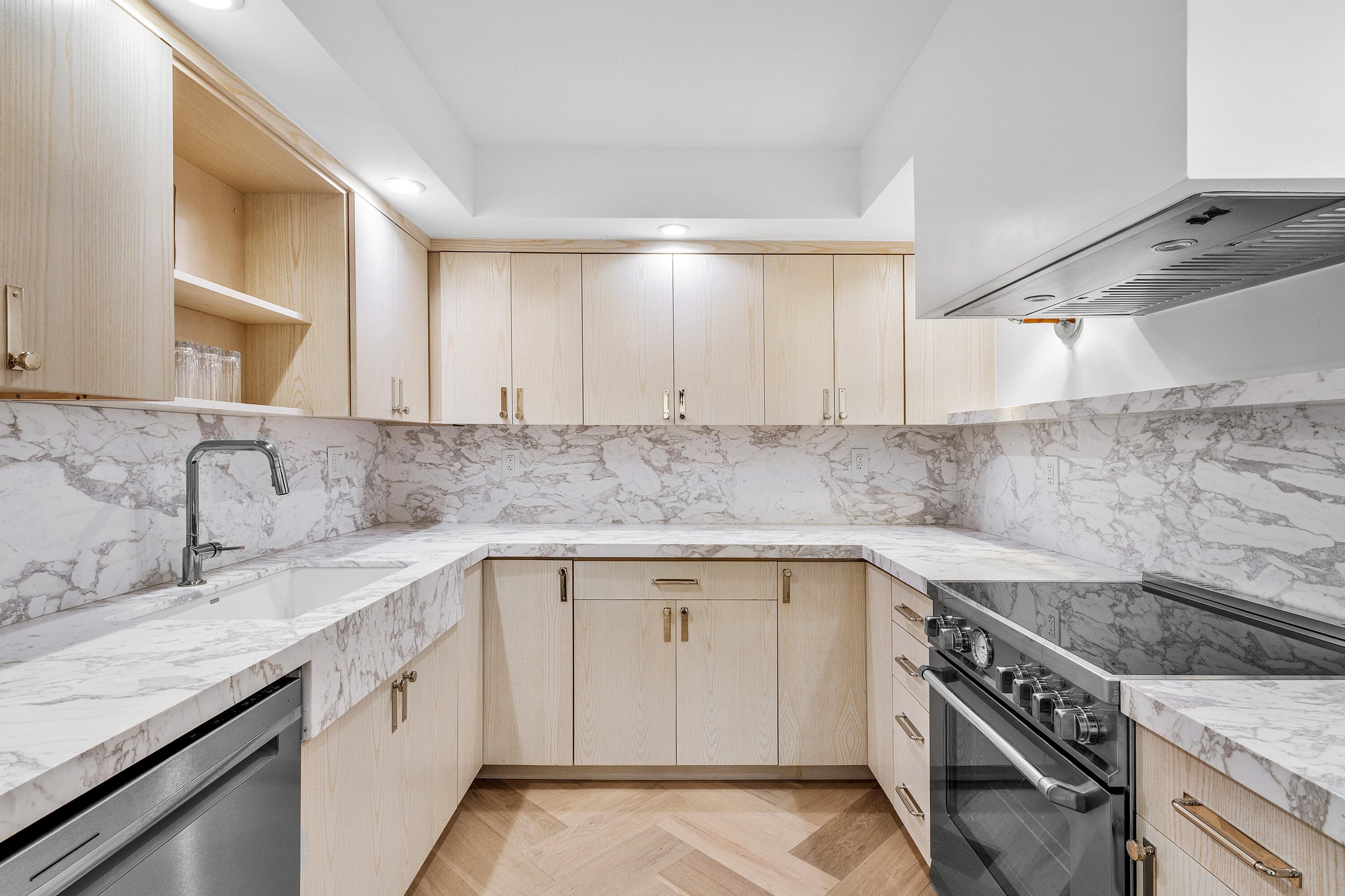 3250 S Ocean Boulevard 408s, Palm Beach, FL 33480 — photo 4 of 46