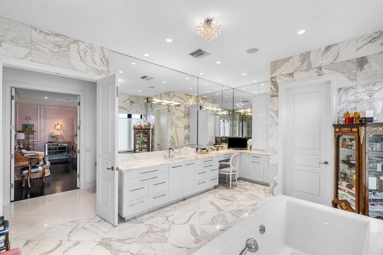 7172 Valencia Drive, Boca Raton, FL 33433 — photo 34 of 51