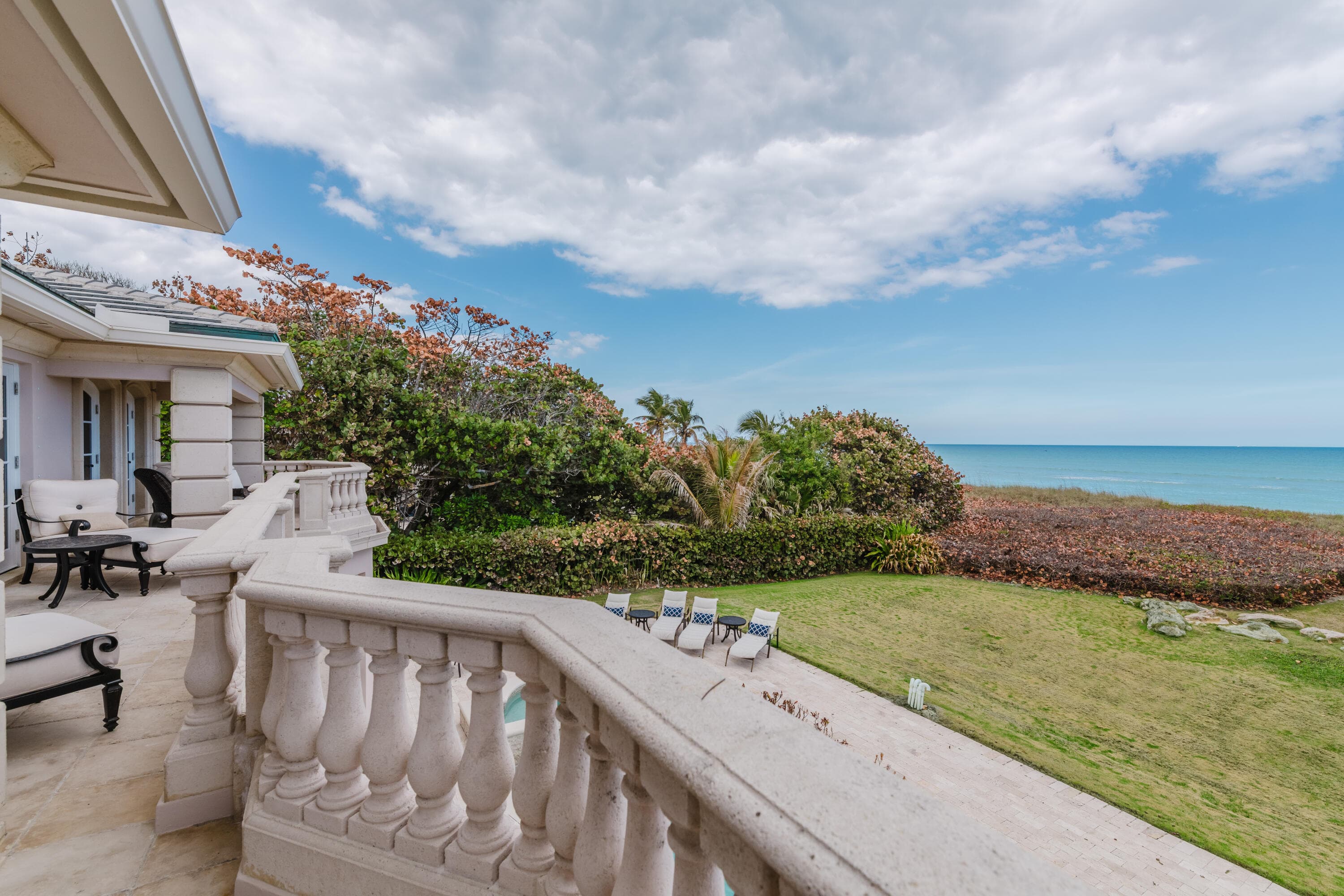 19 N Beach Road, Jupiter Island, FL 33455 — photo 42 of 80