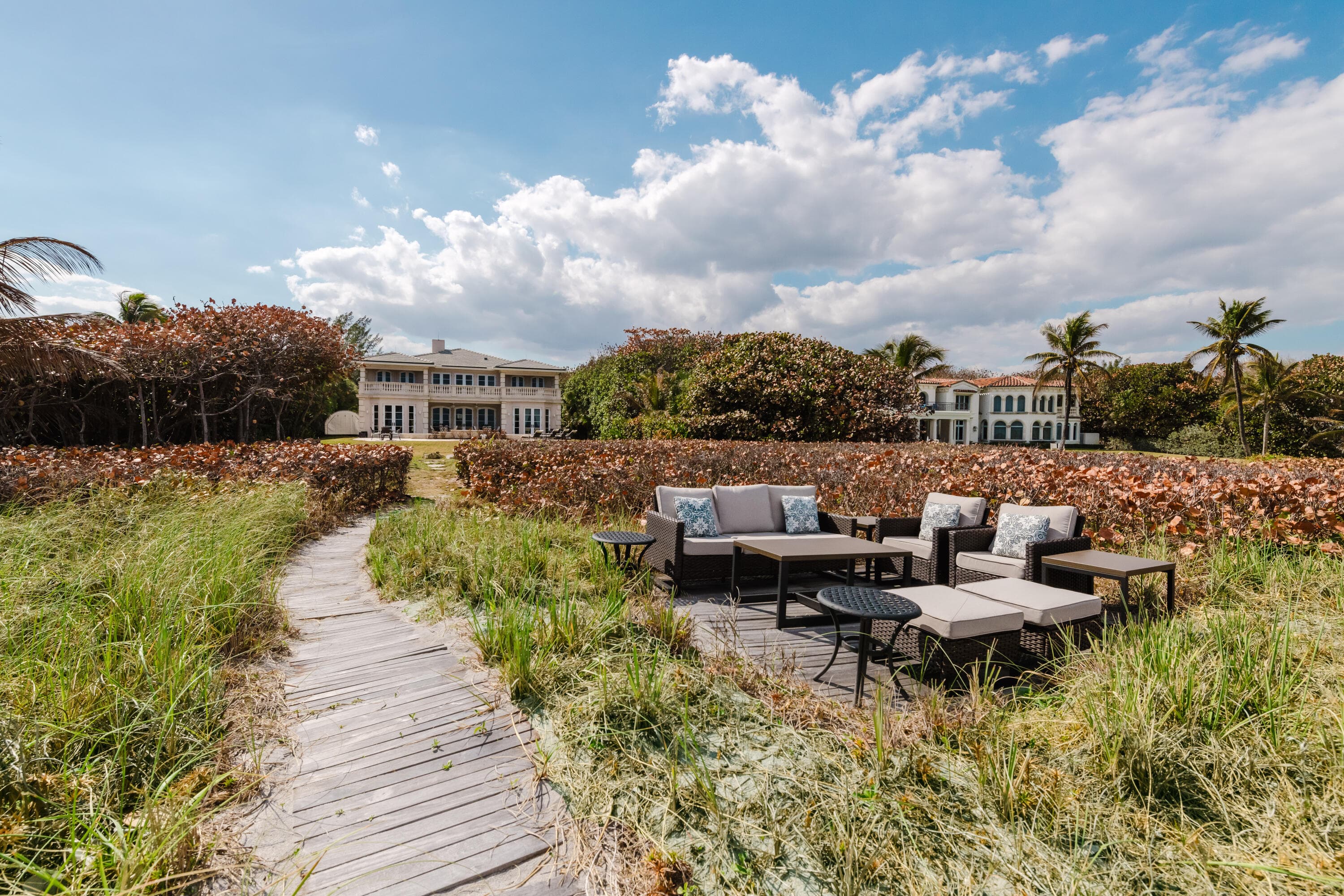 19 N Beach Road, Jupiter Island, FL 33455 — photo 63 of 80