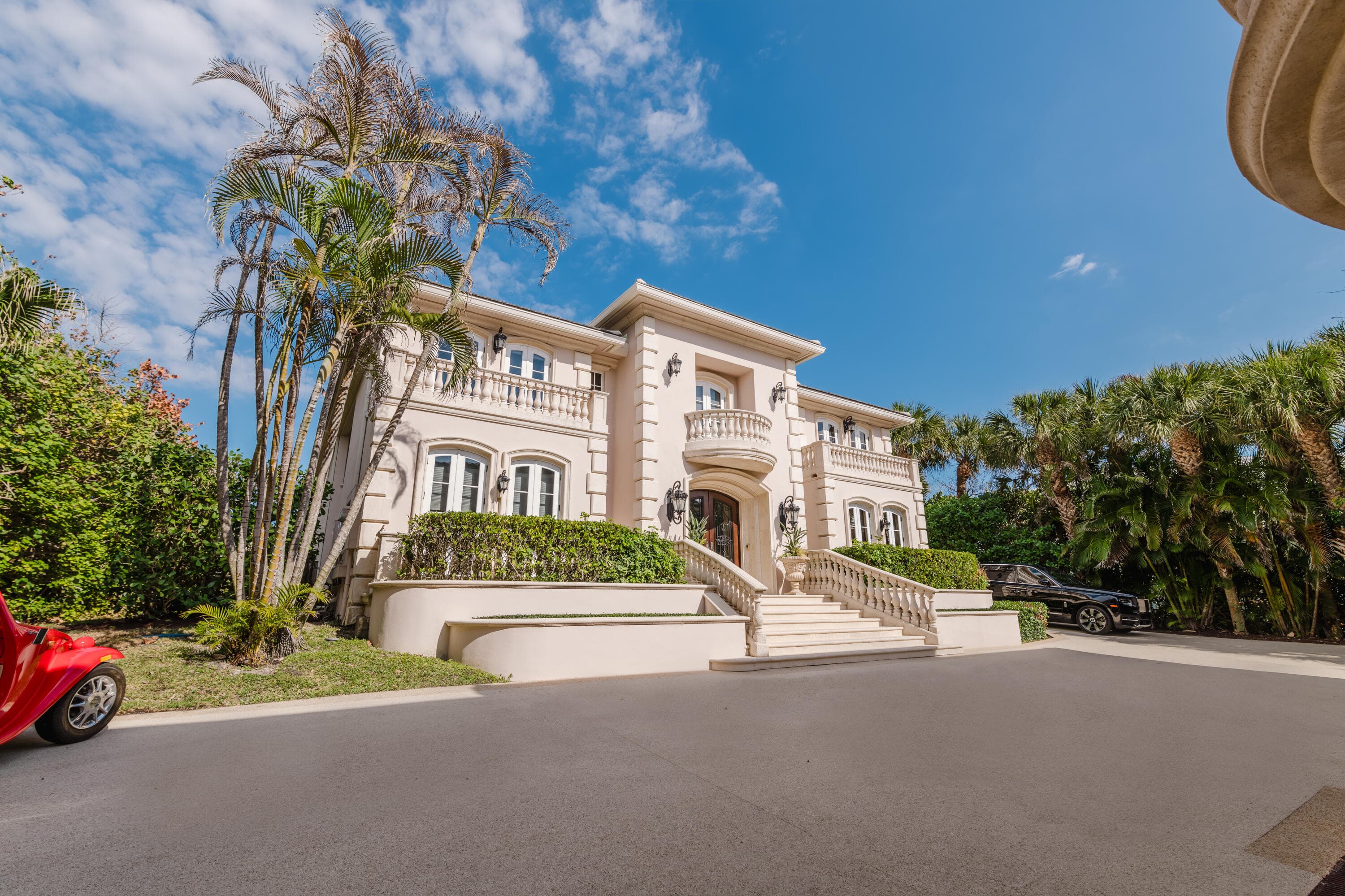 19 N Beach Road, Jupiter Island, FL 33455 — photo 7 of 80